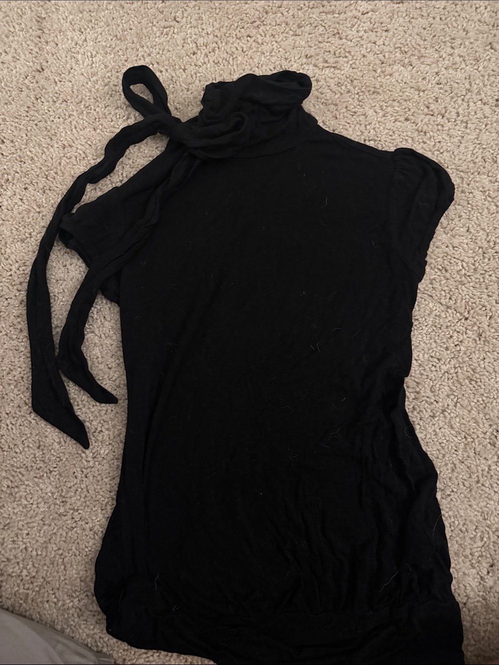 Forever 21 Black Tie-Neck Cap Sleeve Top